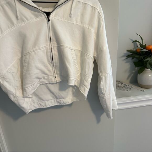 Tuckernuck Burning Torch White Textured Cotton Cupro Zip Up Cropped Hoodie M - Picture 10 of 13